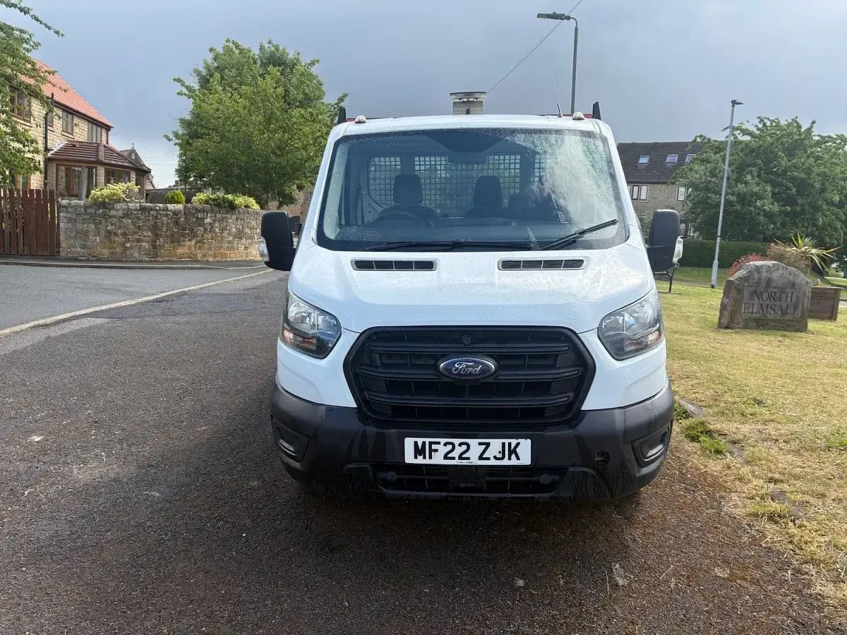 Used Ford Transit 130 HP (95 kW) 2022 White Cabriolet