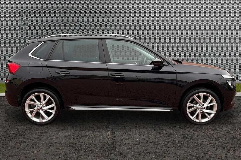 Used Skoda 110 R SE L Executive 81 HP (59 kW) 2023 Black magic pearl effect Estate
