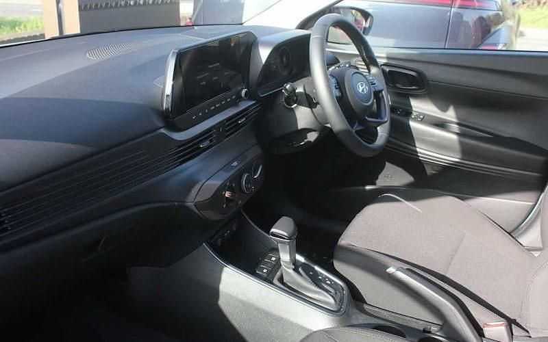 Used Hyundai i20 Advanced 101 HP (74 kW) 2025 Hatchback