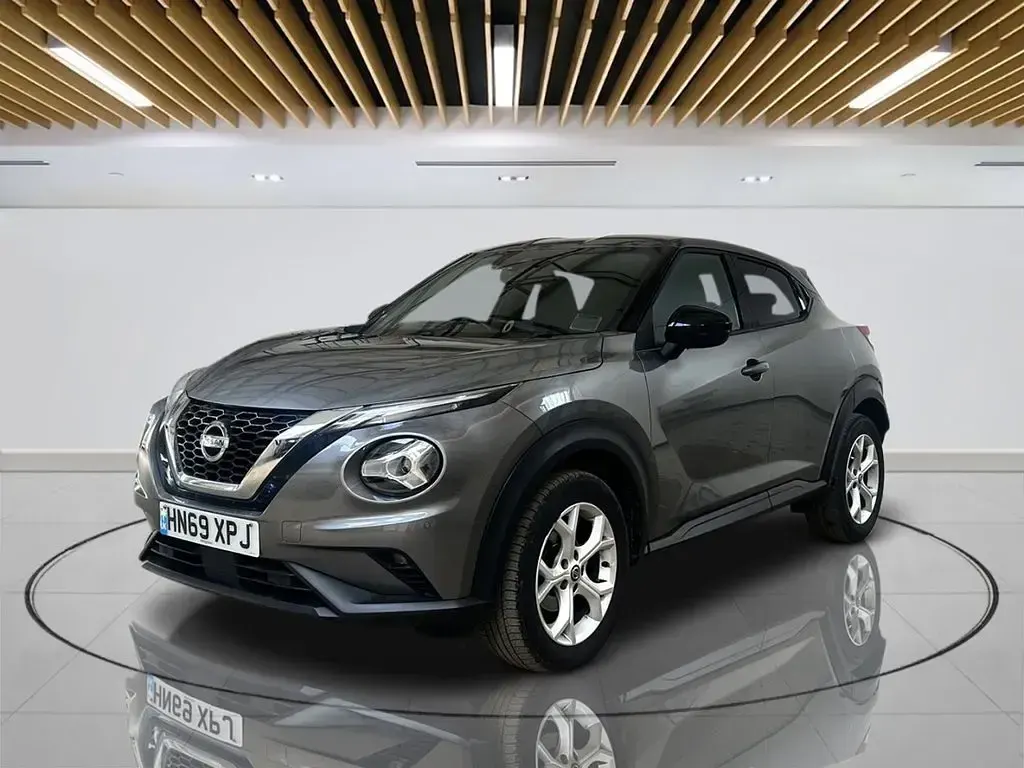 Used Nissan Juke N-Connecta 117 HP (86 kW) 2019 Grey SUV