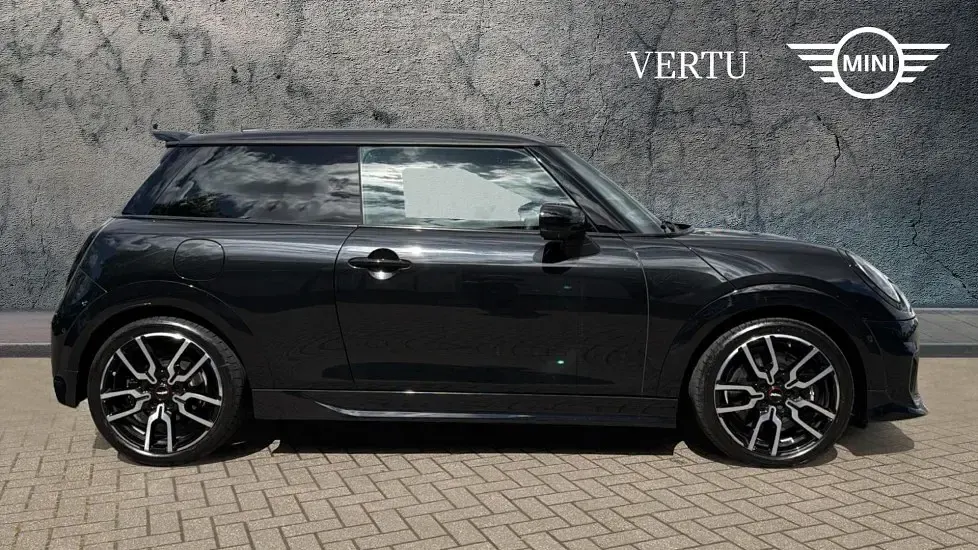 Usado Mini Cooper S Hatch 201 HP (147 kW) 2024 Preto Citadino