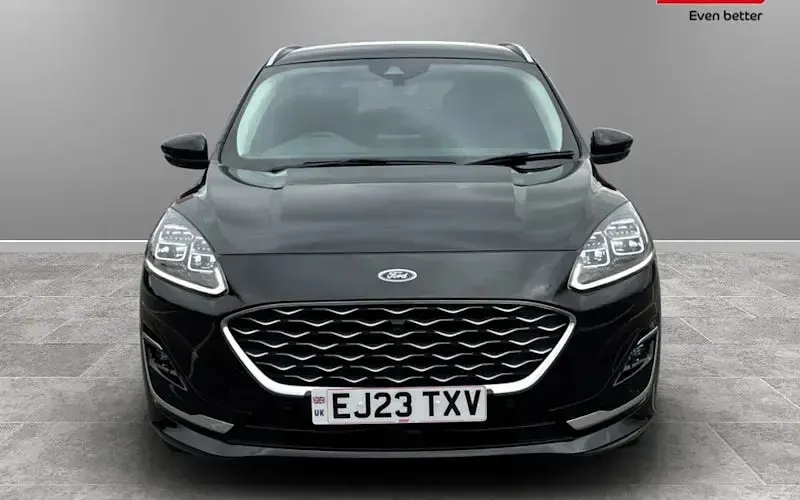 Used Ford Kuga Vignale 150 HP (110 kW) 2023 Black SUV