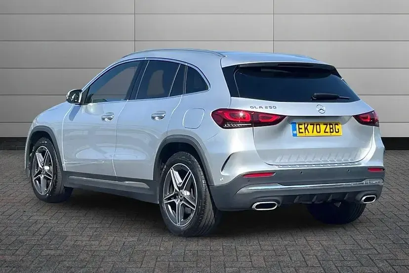 Used Mercedes GLA250 AMG line 221 HP (162 kW) 2020 Iridium silver SUV