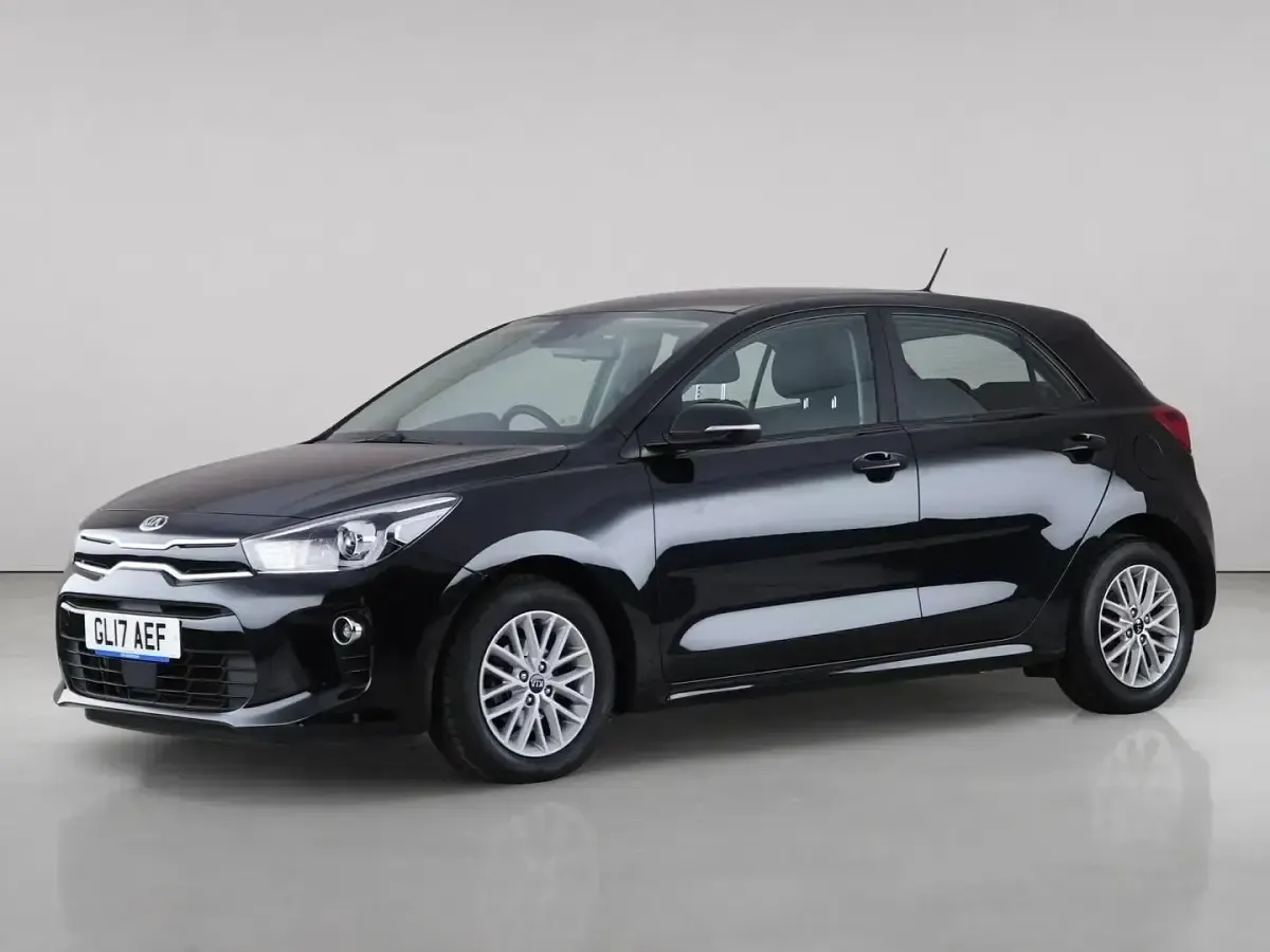 Used Kia Rio 84 HP (61 kW) 2017 Black Hatchback