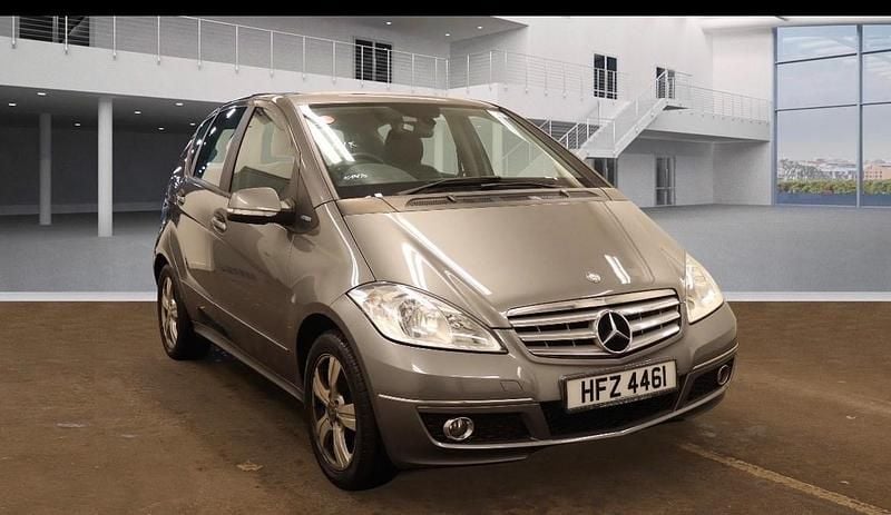 Grey Used 2011 Mercedes A160 Avantgarde Hatchback | £1,995 (Fair price) - Image 1/4