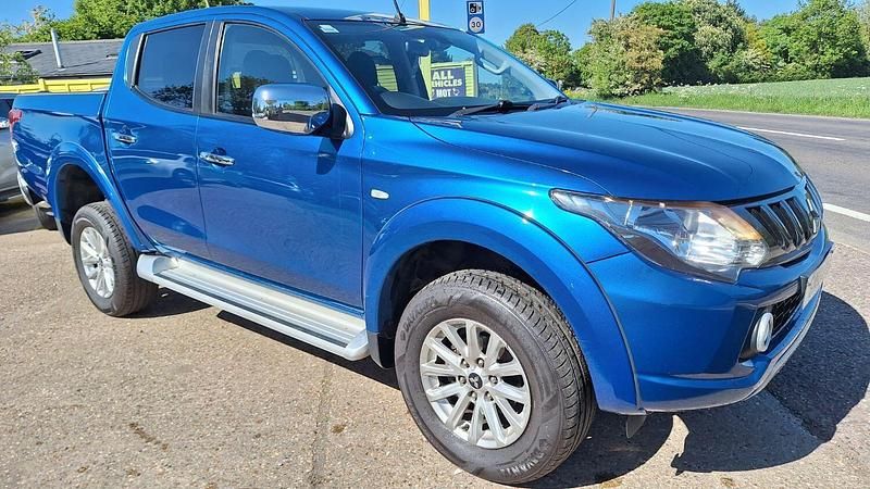 Blue Used 2018 Mitsubishi L200 Pickup | £13,995 (A bit pricey) - Image 1/4