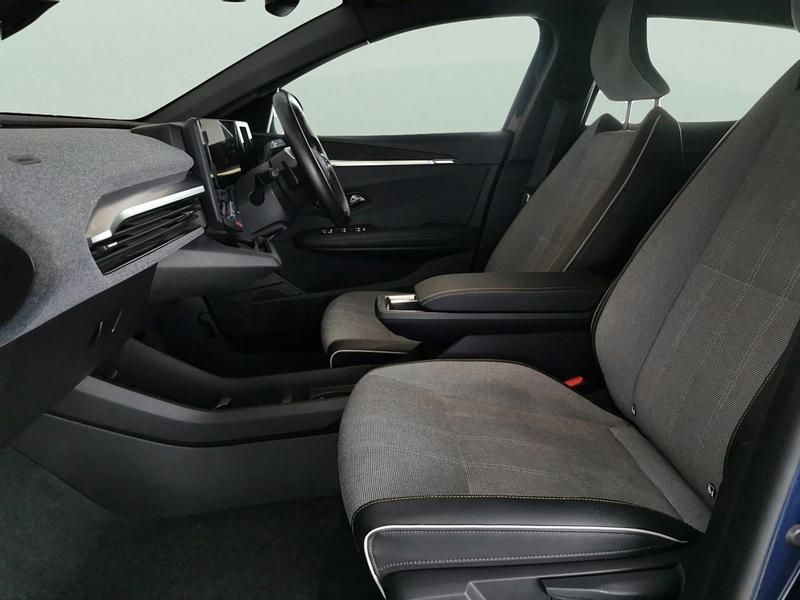 Used Renault Megane E-Tech Techno 160 kW (218 HP) 2022 Blue Hatchback