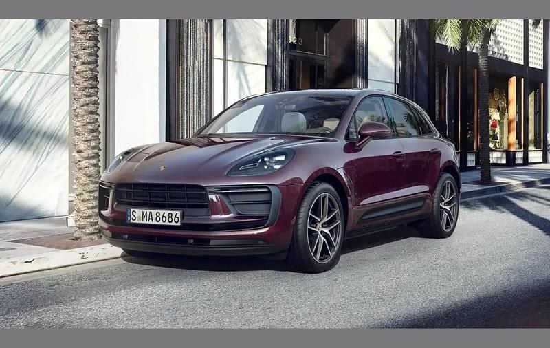 Other Used 2022 Porsche Macan SUV | £49,995 (A bit pricey) - Image 1/4