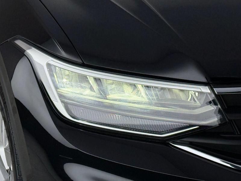 Used VW Tiguan Life 2021 Black SUV