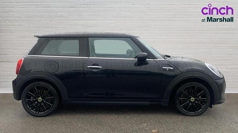 Used Mini Cooper S Level 2 135 kW (184 HP) 2022 Black Hatchback