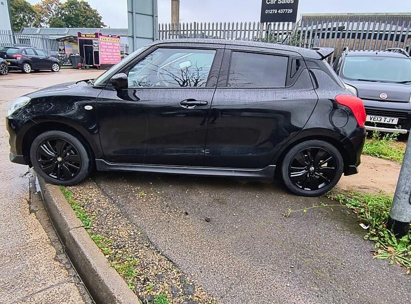 Used Suzuki Swift 90 HP (66 kW) 2020 Black Hatchback