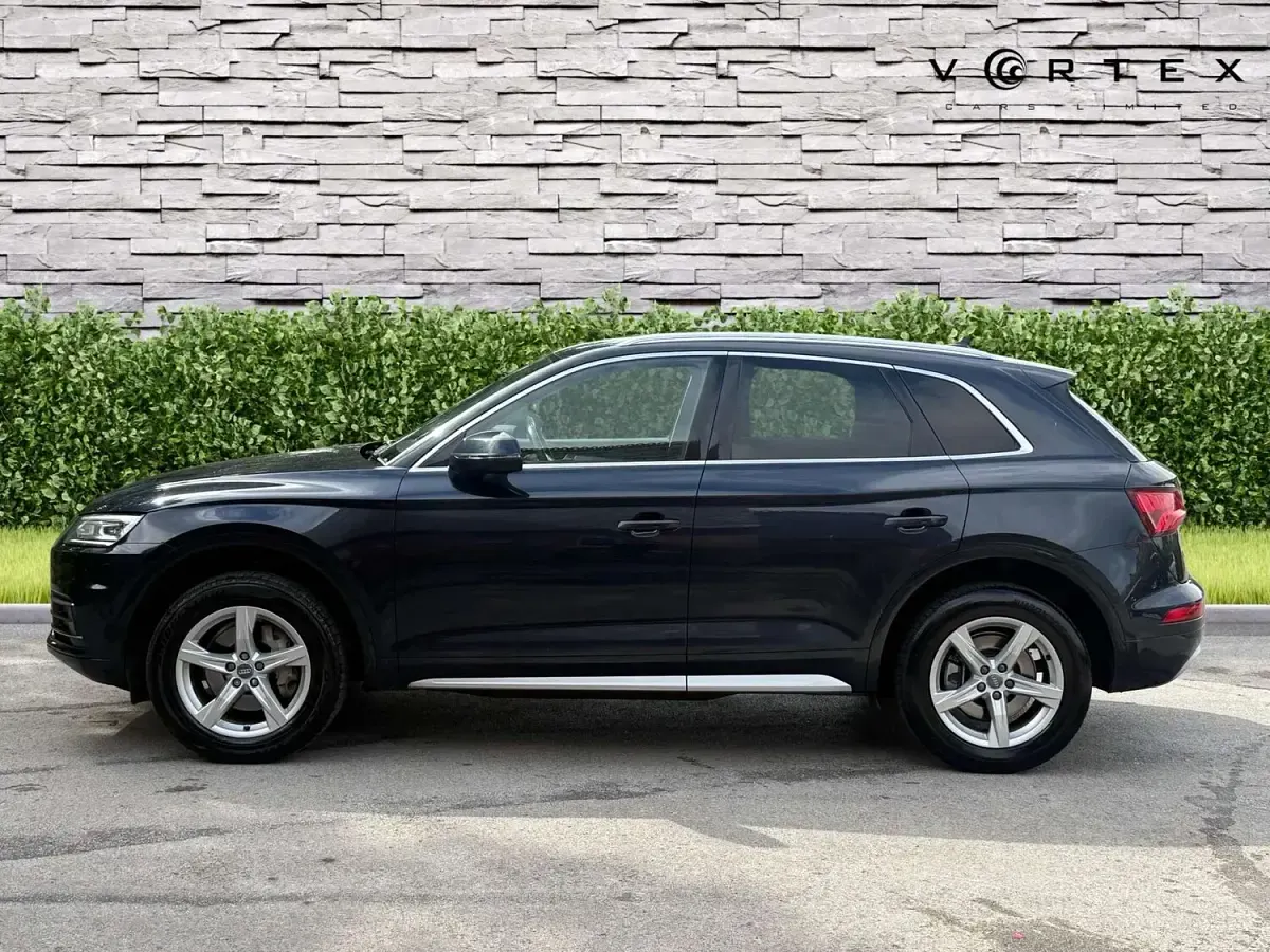 Used Audi Q5 Sport 190 HP (139 kW) 2018 Blue SUV