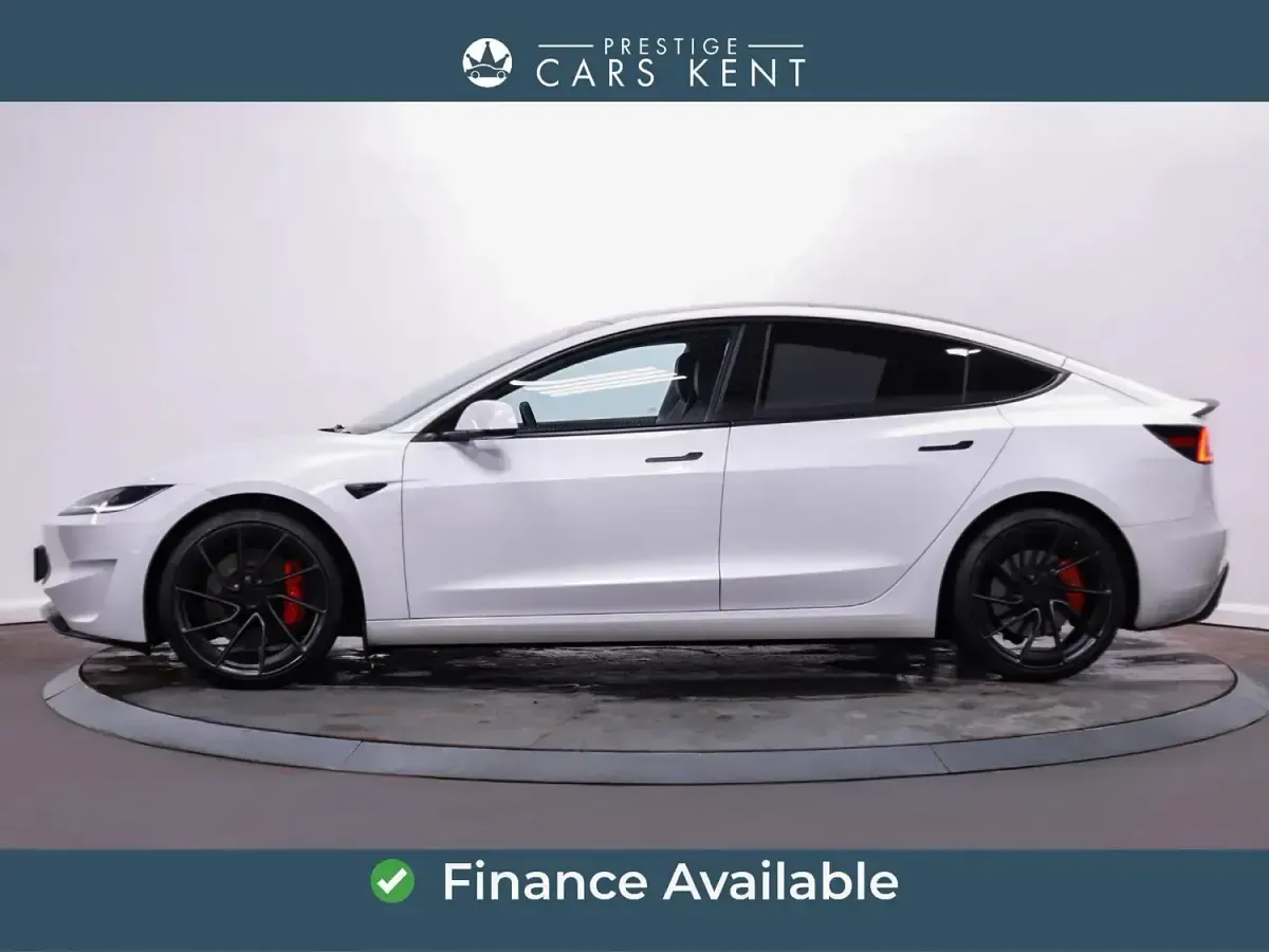 Usado Tesla Model 3 Performance 461 kW (627 HP) 2024 Branco Sedan