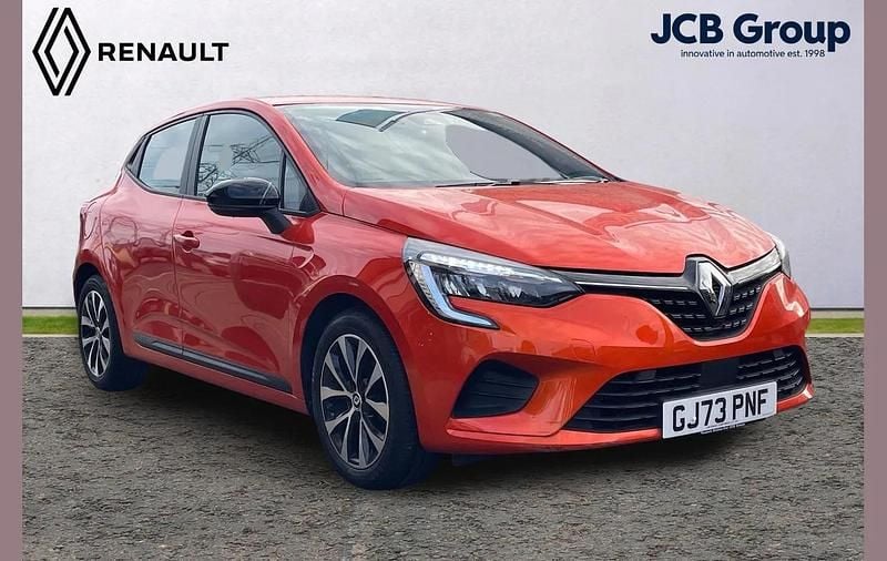 Orange Used 2023 Renault Clio V Evolution Hatchback | £12,995 (Good price) - Image 1/3