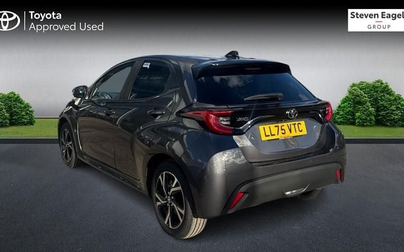 Used Toyota Yaris Hybrid Design 116 HP (85 kW) 2026 Hatchback