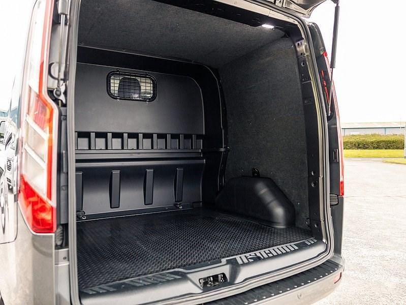 Used Ford Transit Custom Limited 185 HP (136 kW) 2020 Grey Van