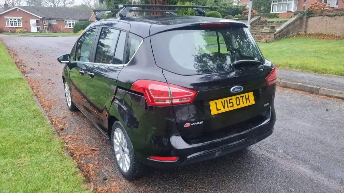 Used Ford B-MAX Titanium 120 HP (88 kW) 2015 Black MPV