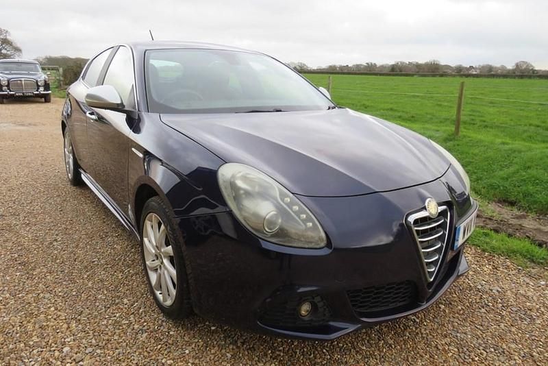 Used Alfa Romeo Giulietta Veloce 2011 Blue Hatchback