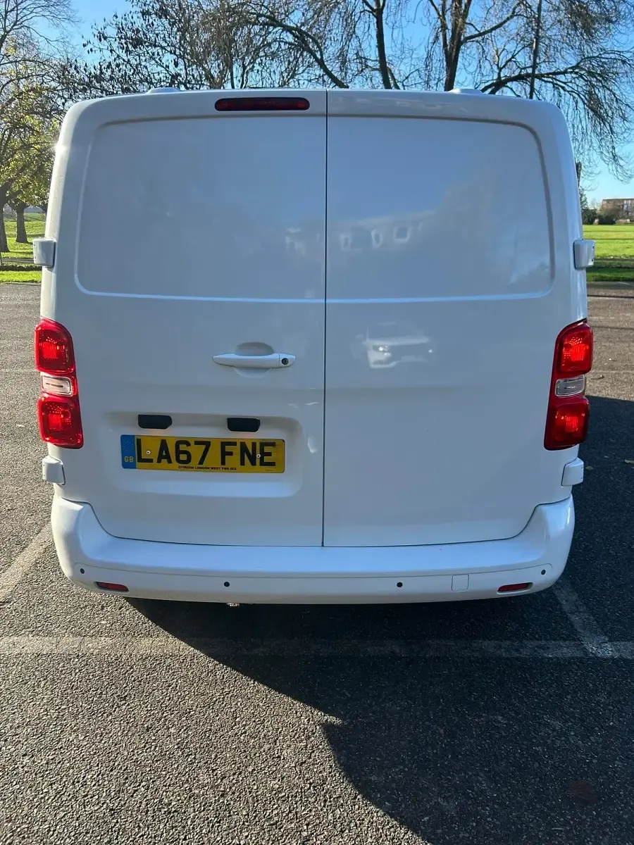 Używany Citroën Dispatch 2018 Biały Minivan