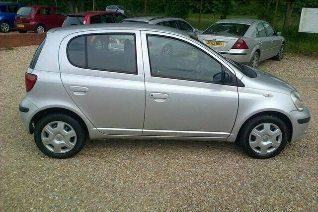 Used Toyota Yaris 2005 Hatchback