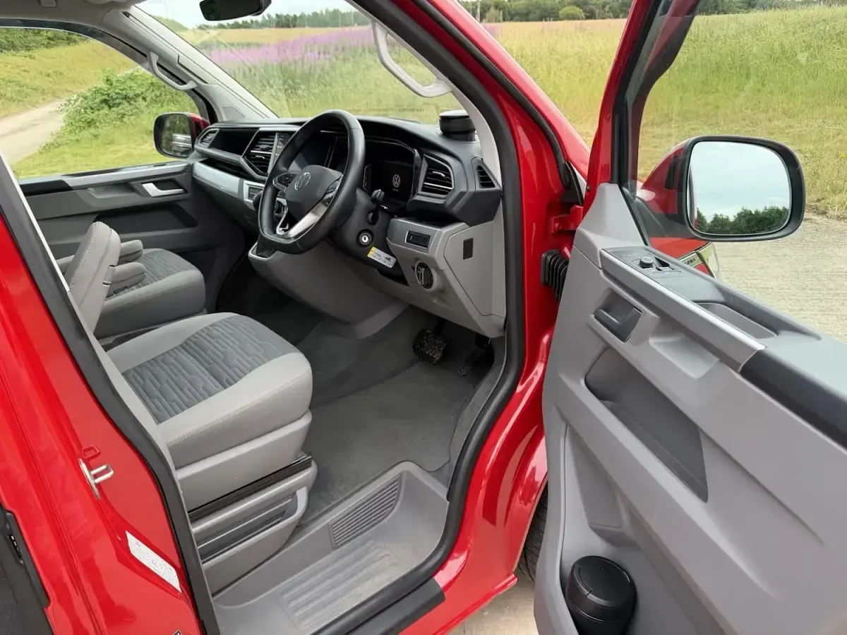 Used VW California California 150 HP (110 kW) 2022 Red Van