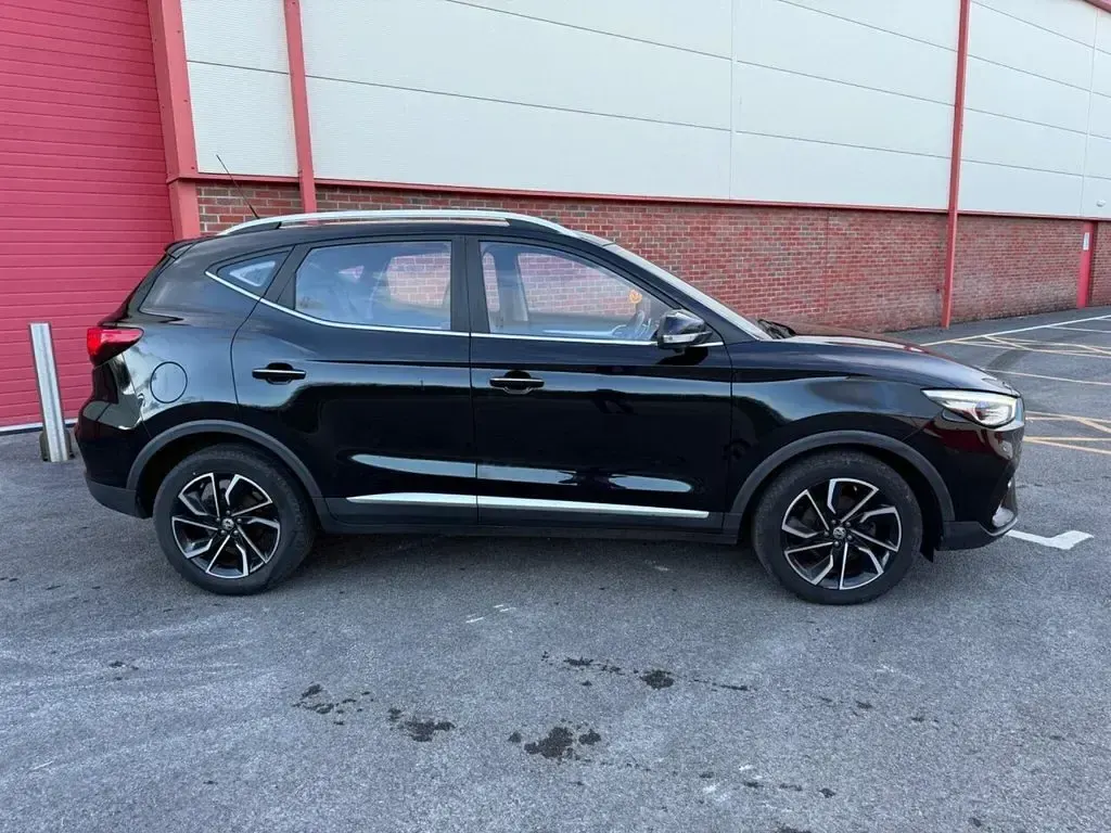 Used MG ZS Exclusive 106 HP (77 kW) 2022 Black SUV