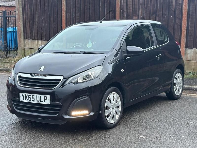 Used Peugeot 108 Active 68 HP (50 kW) 2015 Black Hatchback