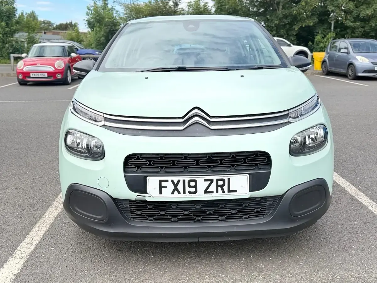 Used Citroën C3 PureTech 2019 Green Hatchback
