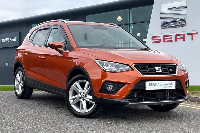 Orange Used 2019 Seat Arona FR SUV | £10,490 (Fair price) - Image 1/4