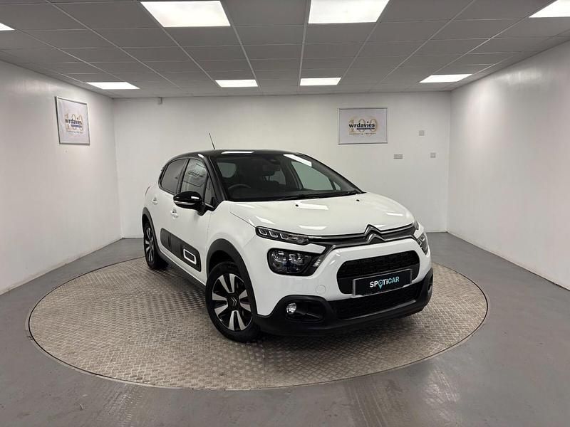 White Used 2024 Citroën C3 PureTech Hatchback | £12,495 (Good price) - Image 1/4