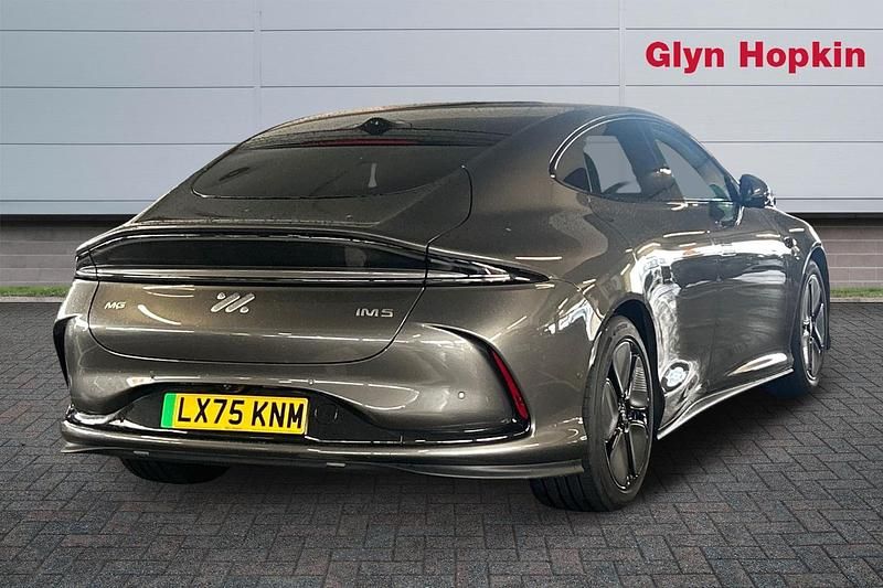 Used MG IM5 300 kW (408 HP) 2025 Silver Hatchback