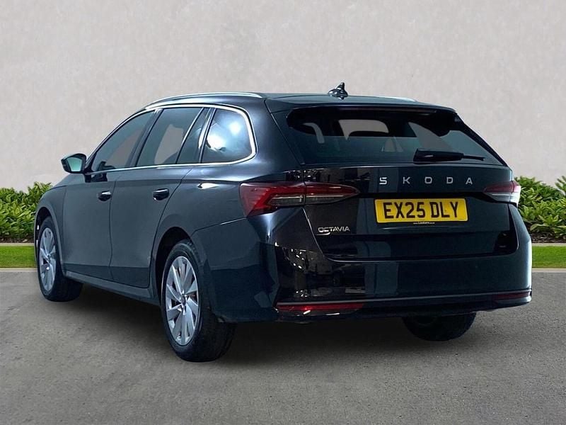 Used Skoda Octavia SE L 150 HP (110 kW) 2025 Black Estate