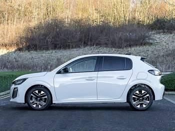 New Peugeot 208 Allure 101 HP (74 kW) 2026 Special metallic  okenite white Hatchback