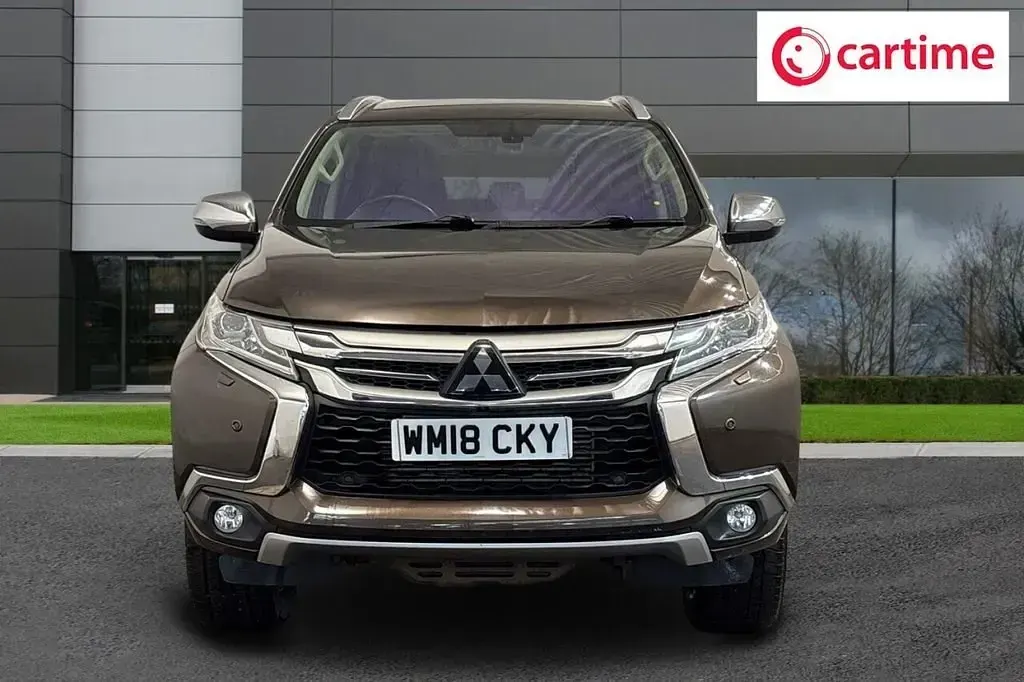 Usado Mitsubishi Shogun 2018 Castanho SUV