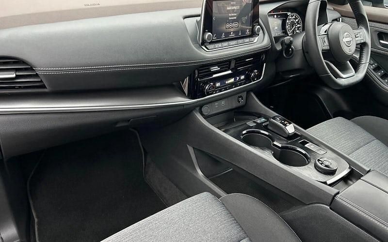 New Nissan X-Trail Acenta Premium 204 HP (150 kW) 2025 Grey SUV