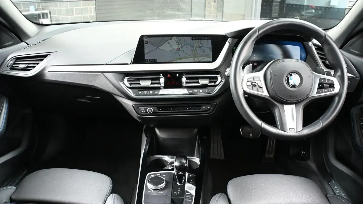 Usado BMW 220 M Sport 176 CV (129 kW) 2022 Negro Coupe