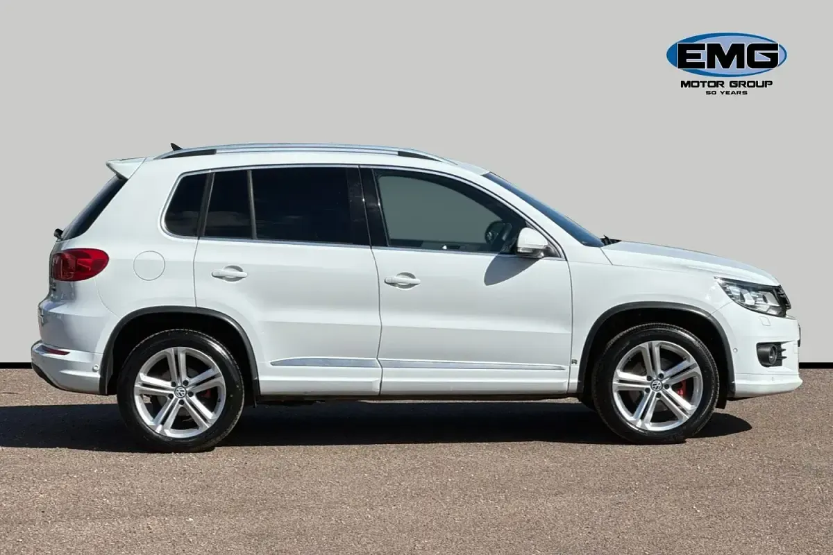 Usado VW Tiguan R-line Edition 150 HP (110 kW) 2016 Branco SUV