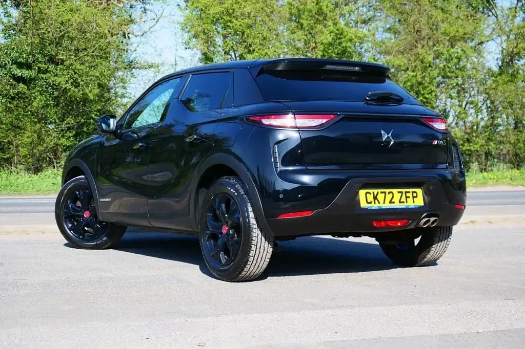 Używany DS Automobiles DS3 Performance 130 KM (95 kW) 2022 Czarny Minivan