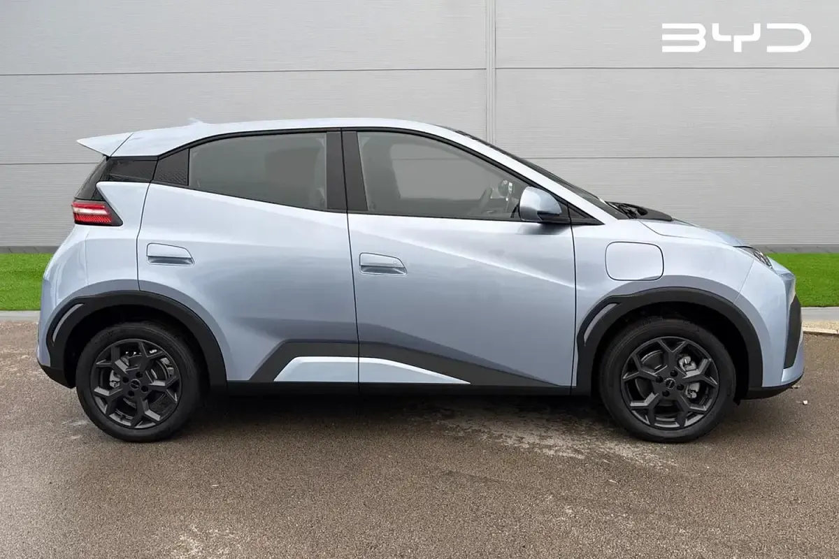 Nuevo BYD Dolphin Boost 64 kW (88 CV) 2026 Azul Utilitario
