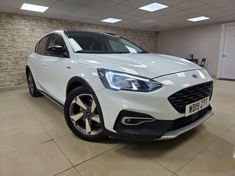White Used 2019 Ford Focus Active Hatchback | £7,750 (Super price) - Image 1/4