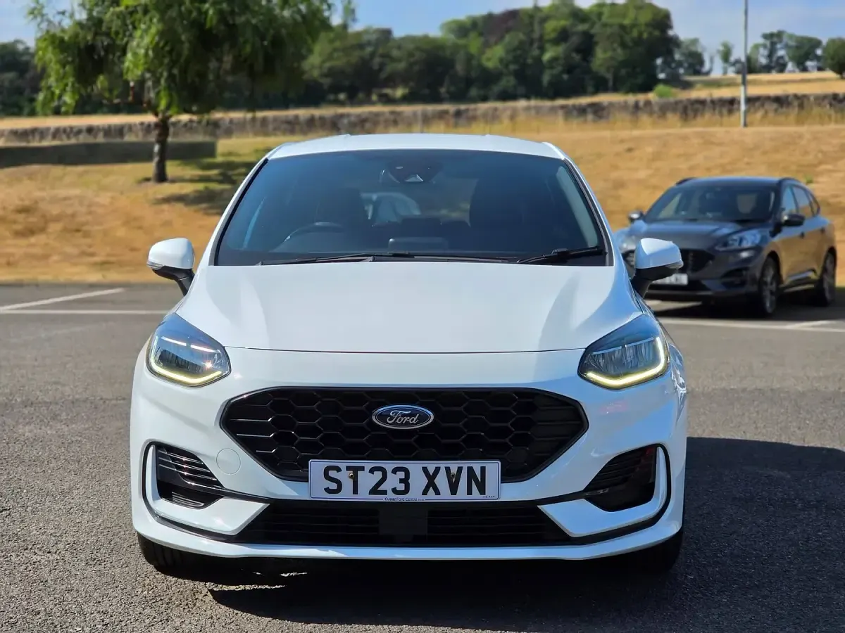 Used Ford Fiesta ST-Line 125 HP (91 kW) 2023 White Hatchback