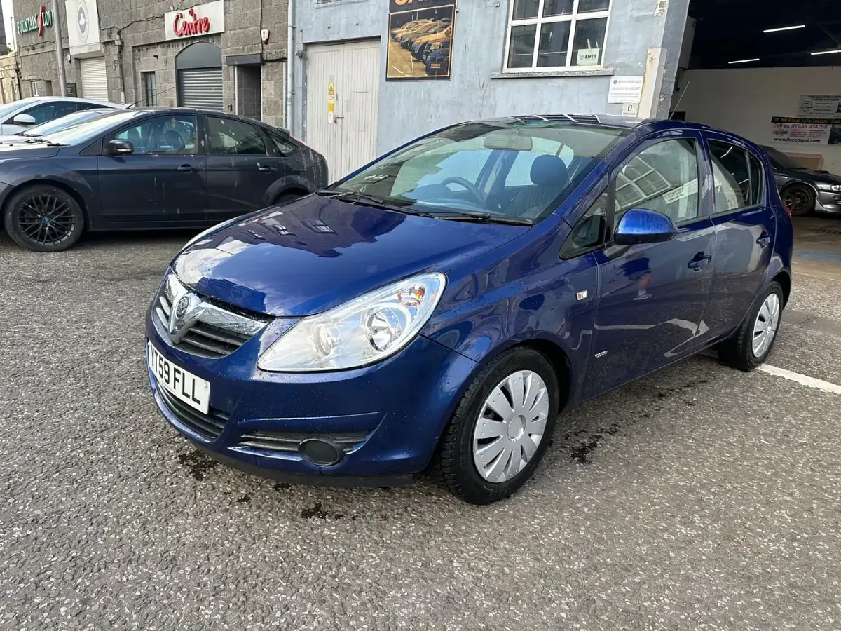 Used Vauxhall Corsa Club 90 HP (66 kW) 2009 Blue Hatchback
