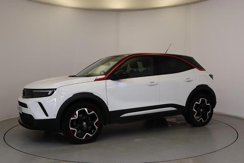 Used Vauxhall Mokka SRi 128 HP (94 kW) 2022 White SUV