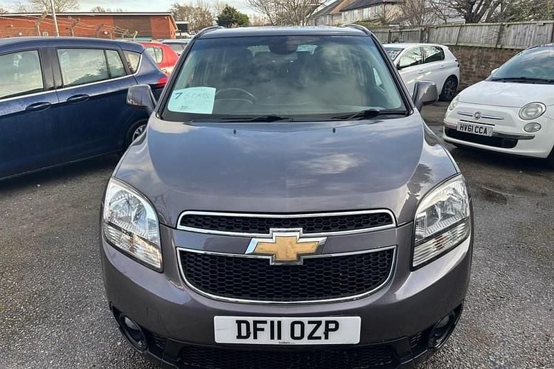 Used Chevrolet Orlando LT 2011 Grey MPV