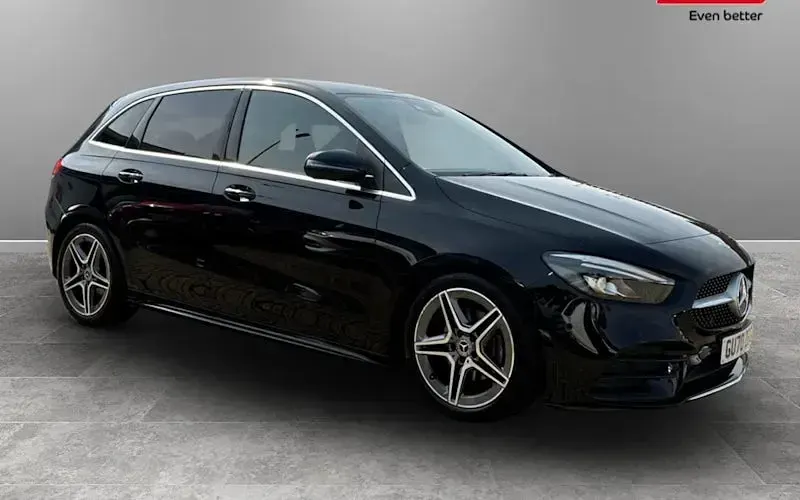 Usado Mercedes B200 Executive 150 HP (110 kW) 2022 Monovolume