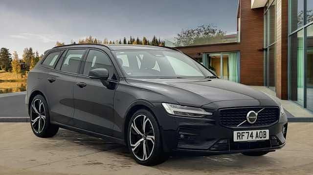 Used 2025 Volvo V60 Plus Estate | £31,995 (Fair price) - Image 1/4