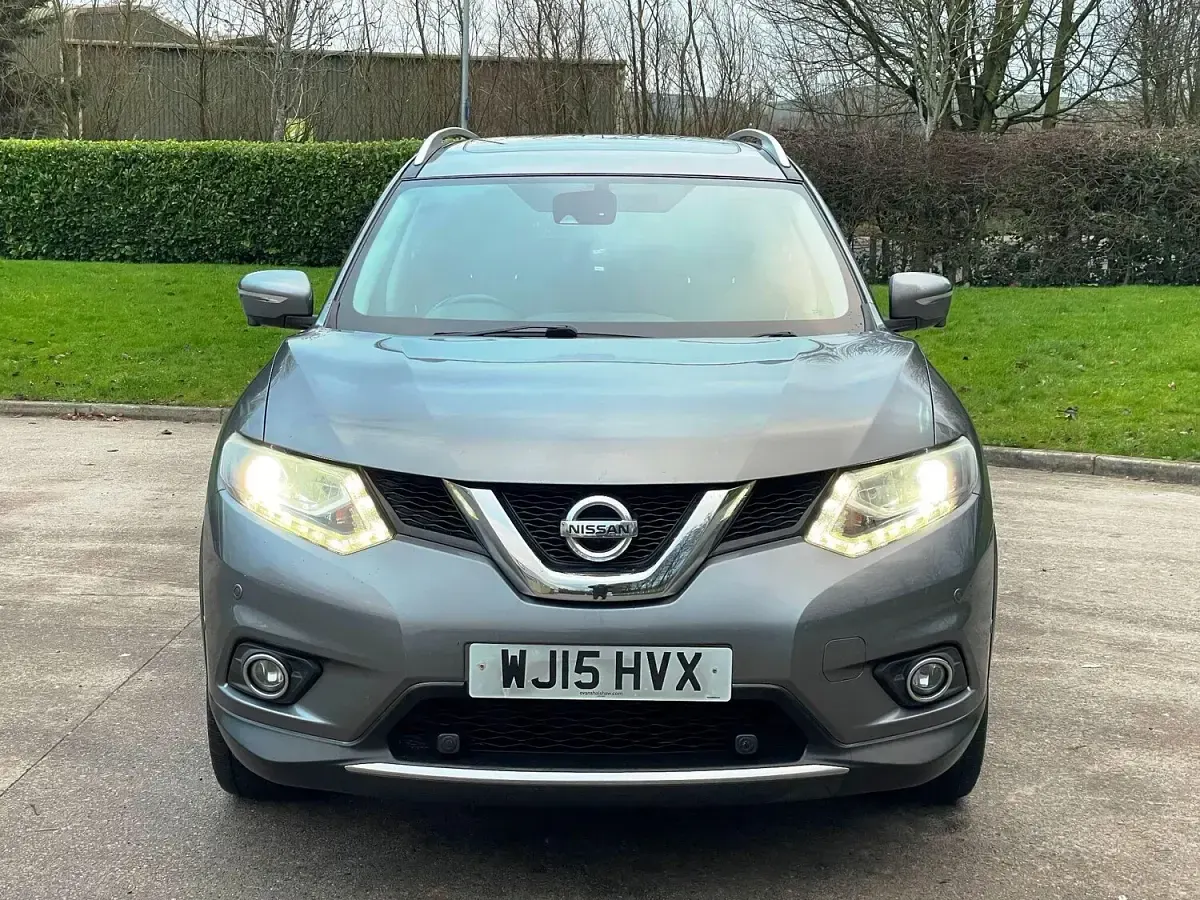 Used Nissan X-Trail Tekna 130 HP (95 kW) 2015 Grey SUV