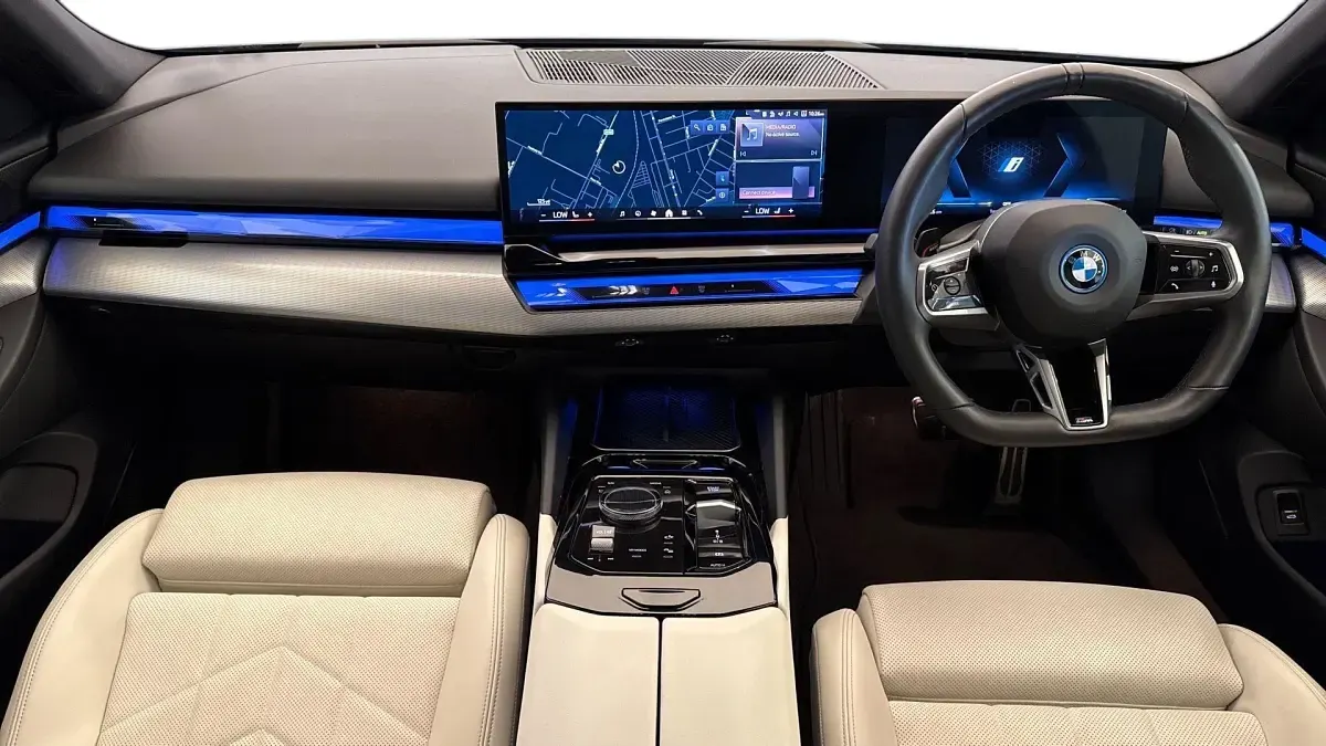 Used BMW i5 M Sport 246 kW (335 HP) 2024 Blue