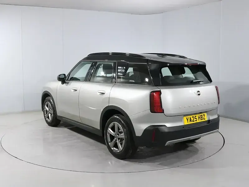Used Mini Countryman Classic 170 HP (125 kW) 2025 Silver SUV
