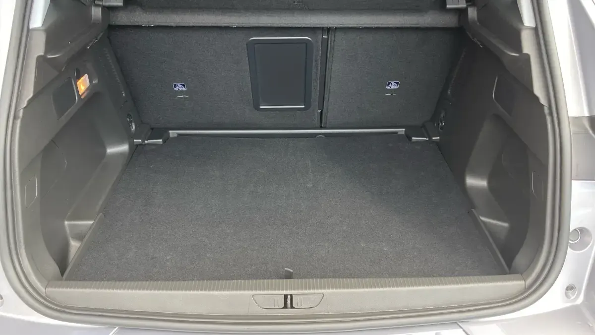 Used Vauxhall Grandland X Elite 130 HP (95 kW) 2023 Grey SUV